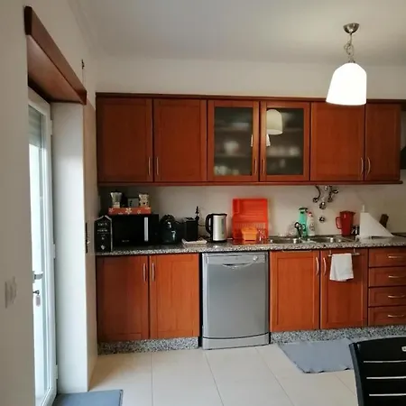 - Casa Estelas Peniche